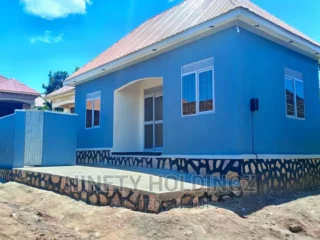 Furnished 2bdrm House in Wakiso / Wakiso for sale